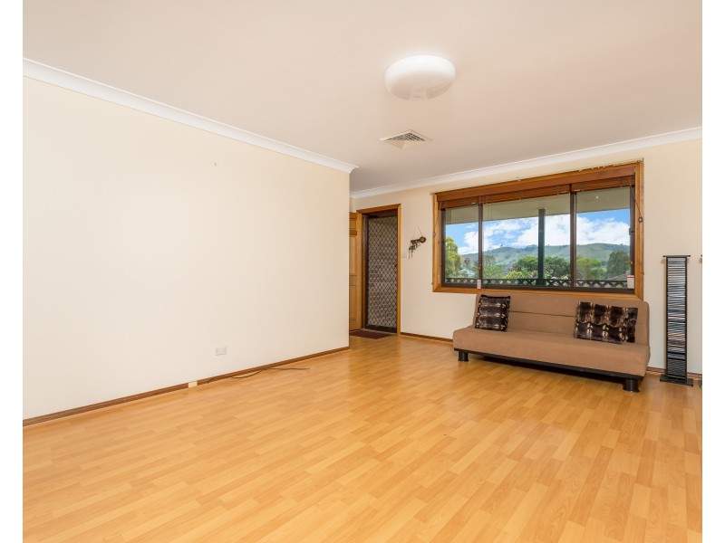 6 Baird Street, Dungog NSW 2420
