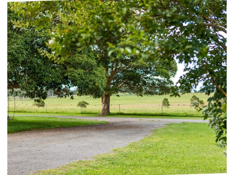 1074 Seaham Road, Seaham NSW 2324
