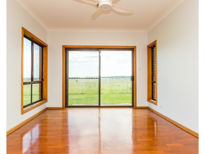 1074 Seaham Road, Seaham NSW 2324
