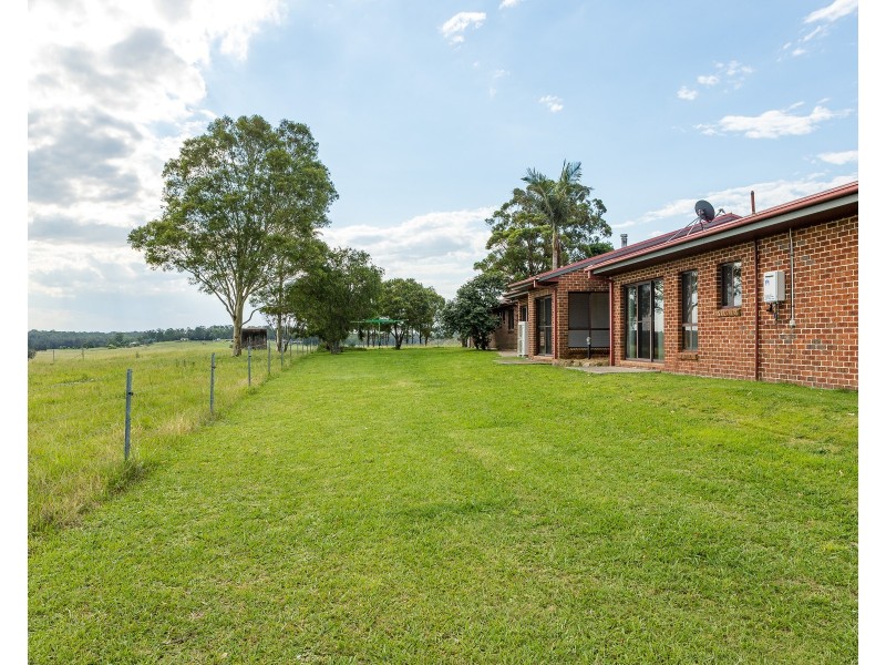 1074 Seaham Road, Seaham NSW 2324