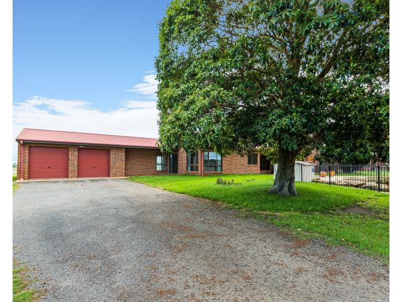 1074 Seaham Road, Seaham NSW 2324
