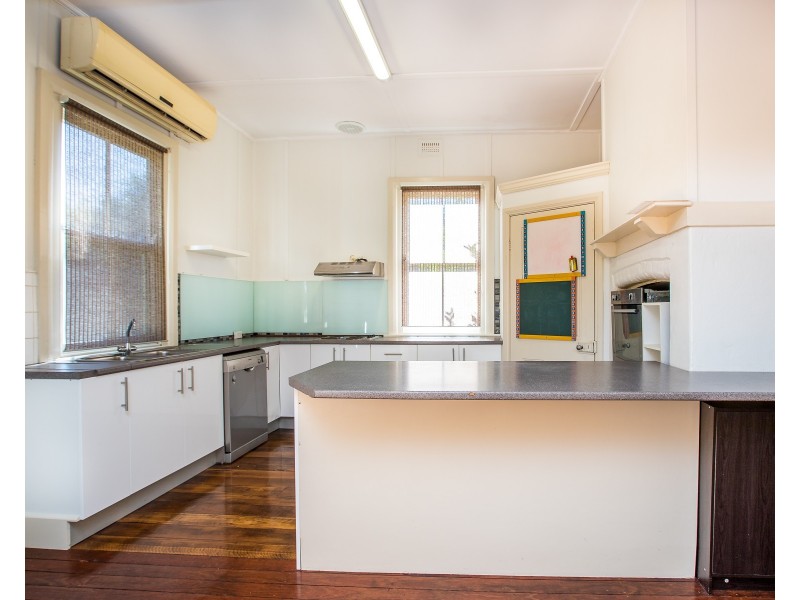 28 Chapman Street, Dungog NSW 2420