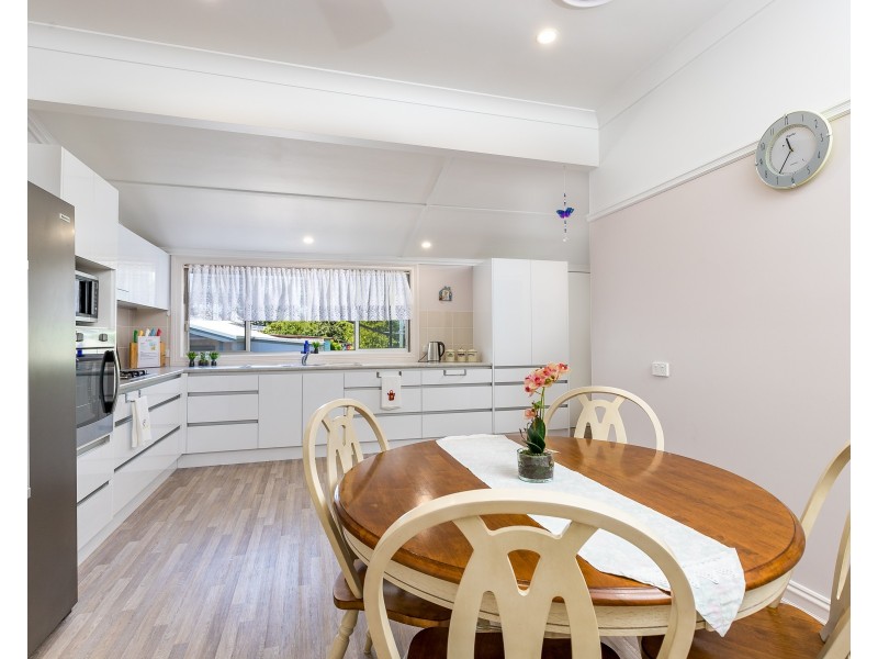 68 Hooke Street, Dungog NSW 2420