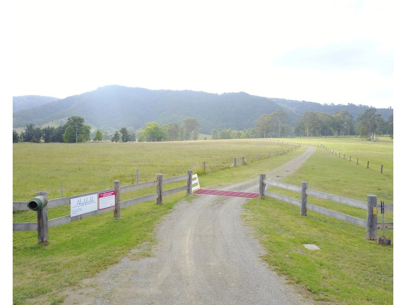 572 Torryburn Road, Torryburn Via, Paterson NSW 2421