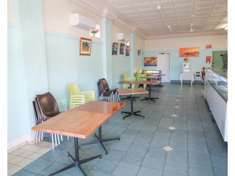 172 Dowling Street, Dungog NSW 2420