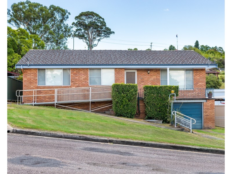 22 Moore Street, Dungog NSW 2420