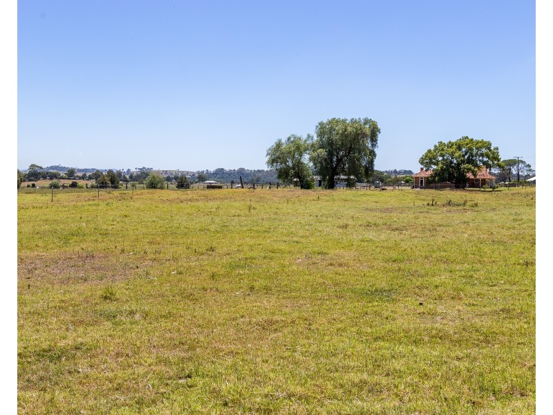 211 Oakhampton Road, OAKHAMPTON Via, Maitland NSW 2320