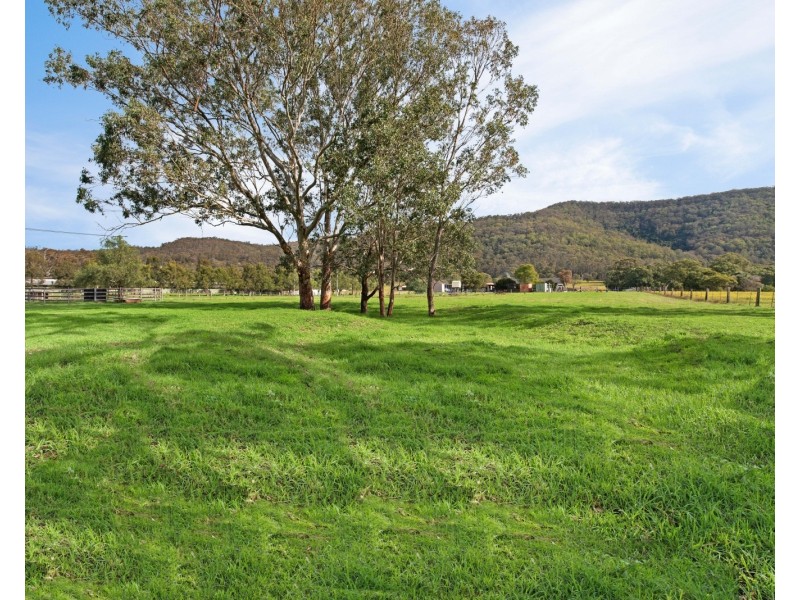 341 Gresford Road, Paterson NSW 2421
