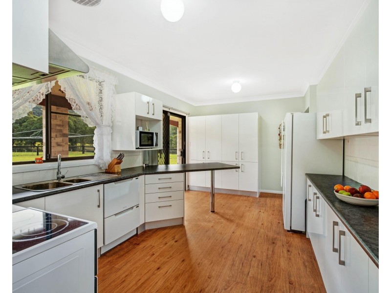 341 Gresford Road, Paterson NSW 2421