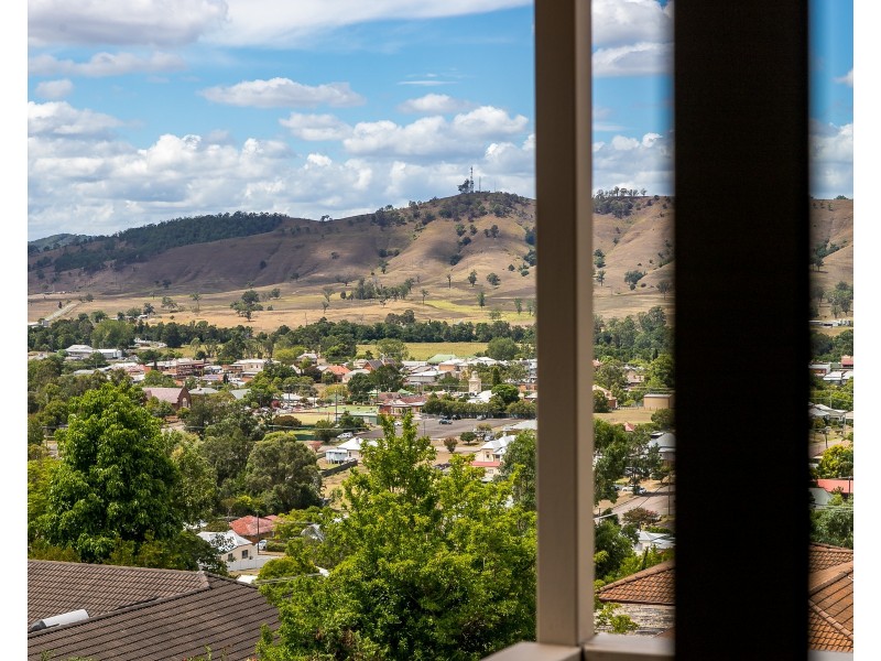 25 Hospital Road, Dungog NSW 2420