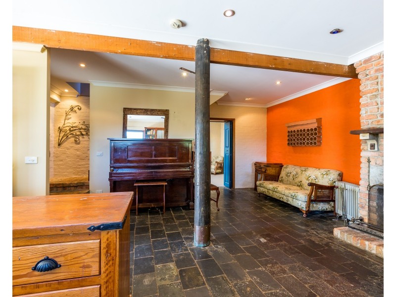 144 Martins Creek Road, Paterson NSW 2421