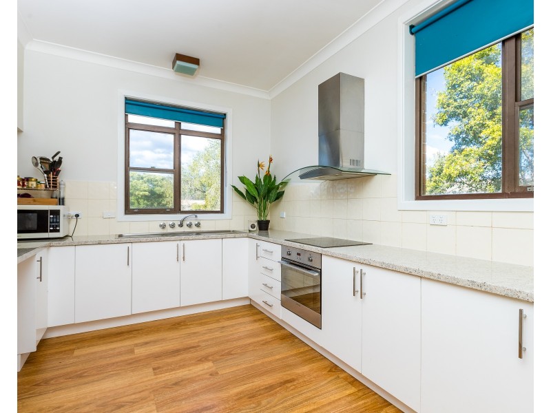 11 Reservoir Road, Dungog NSW 2420