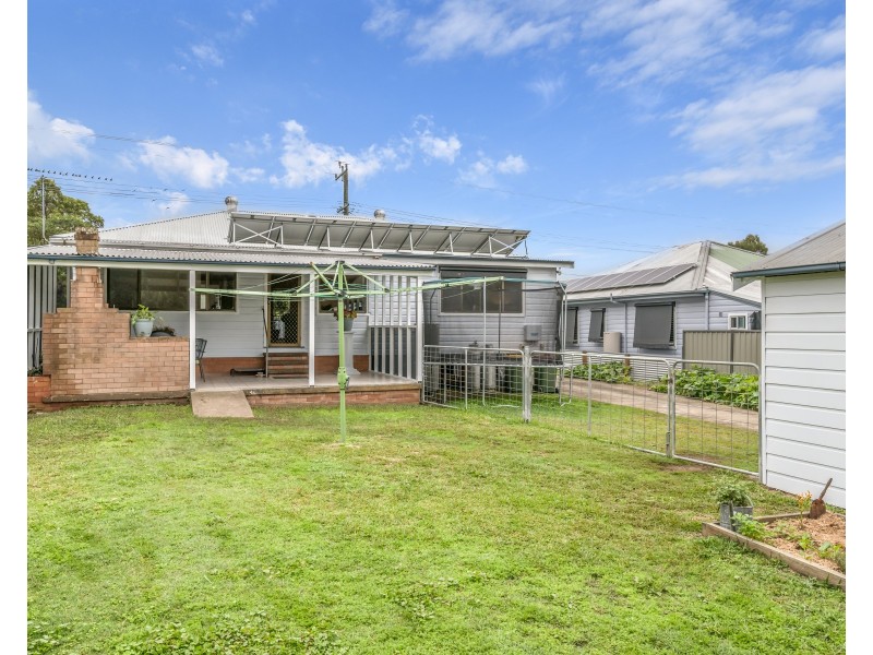 70 Hooke Street, Dungog NSW 2420