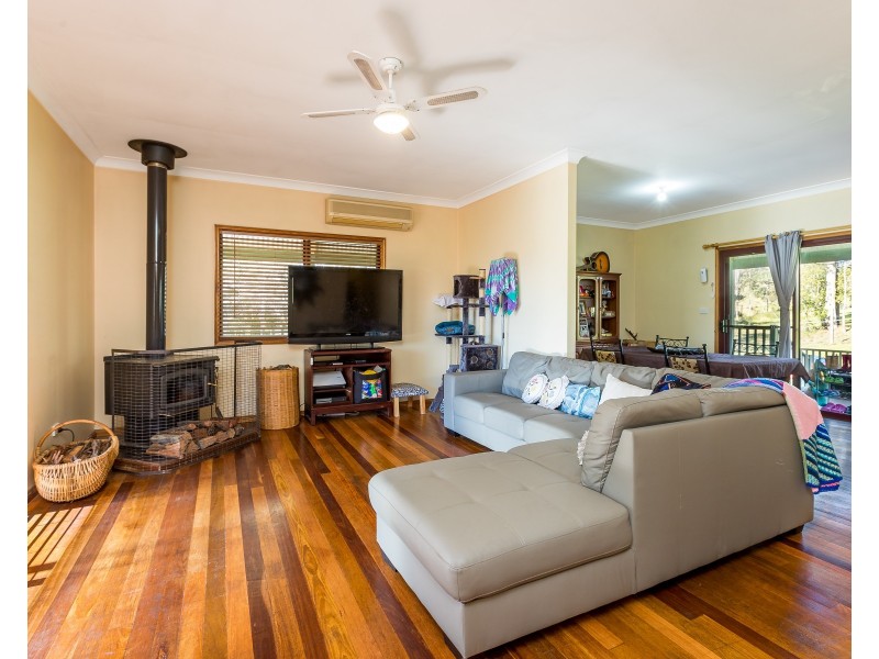 27-29 Burton Street, Dungog NSW 2420