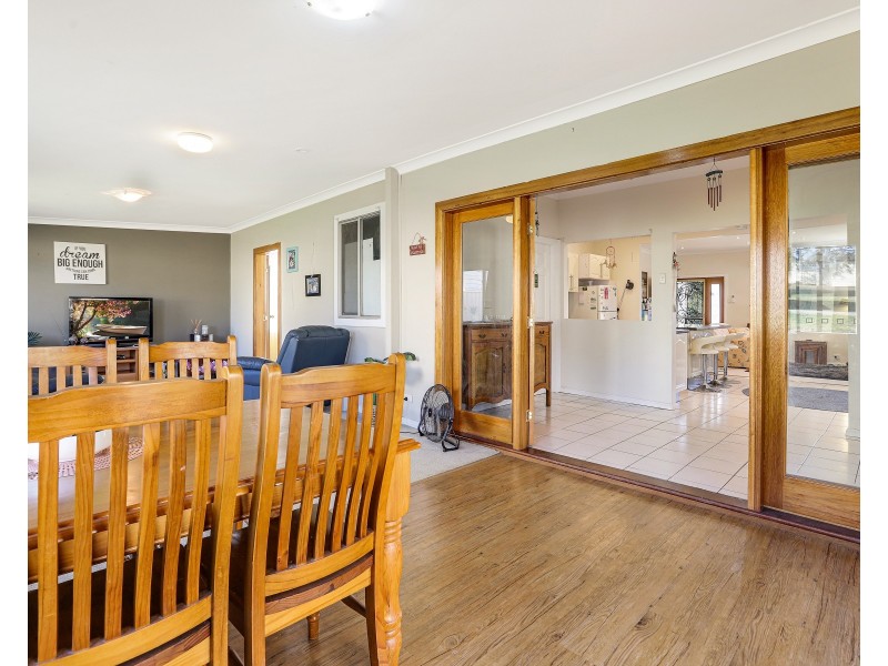 36 Memorial Avenue, Stroud NSW 2425