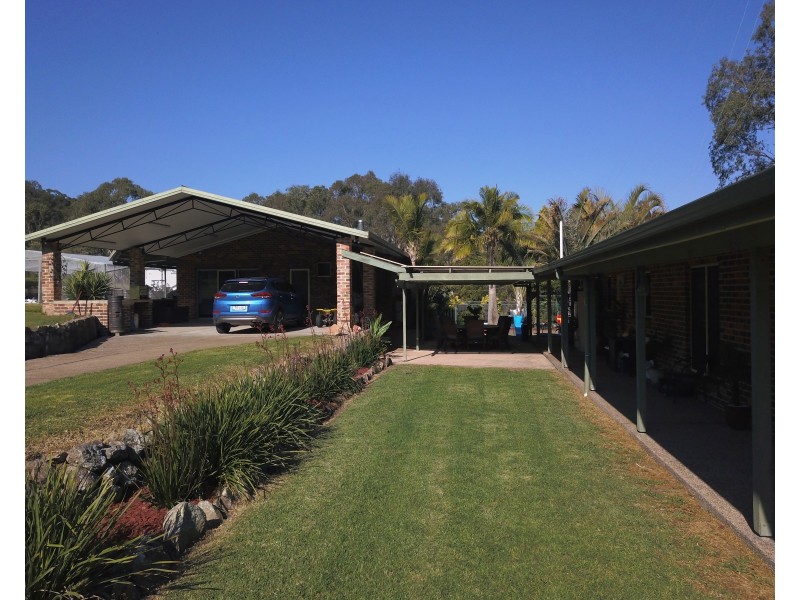 6 Holmwood Road, Seaham NSW 2324