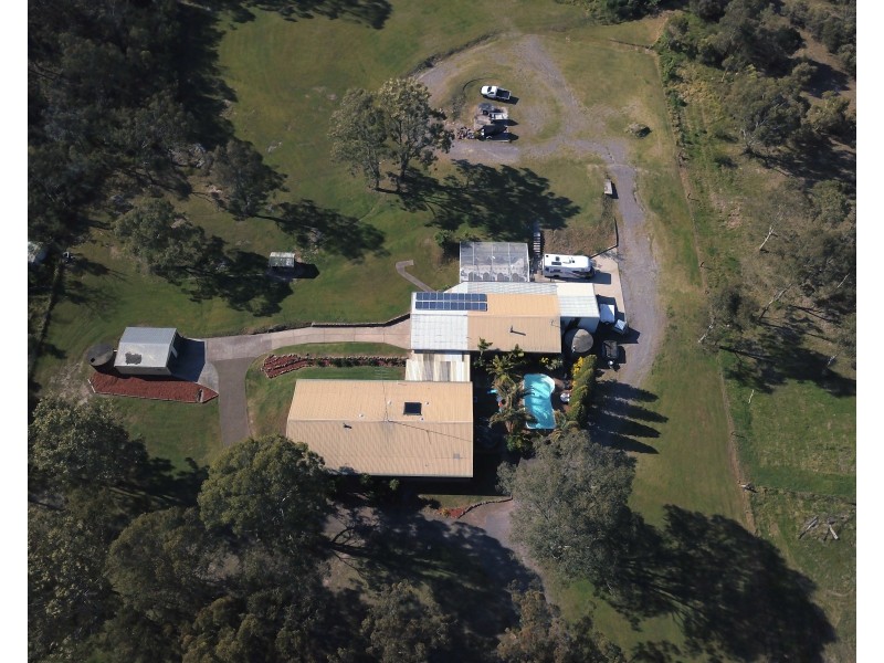6 Holmwood Road, Seaham NSW 2324