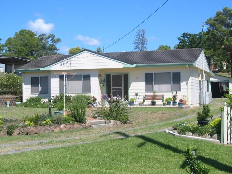 36 Baird Street, Dungog NSW 2420