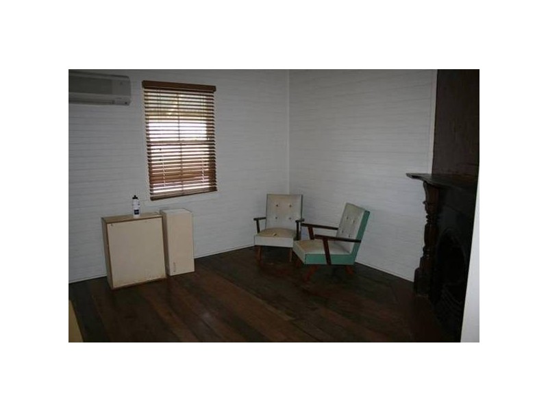 116 Lord Street, Dungog NSW 2420