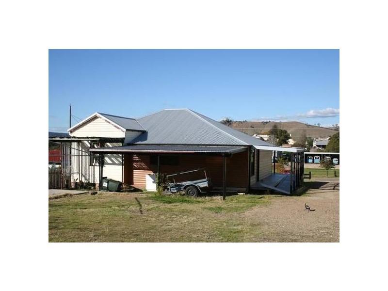 116 Lord Street, Dungog NSW 2420