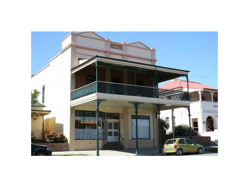 137 Dowling Street, Dungog NSW 2420