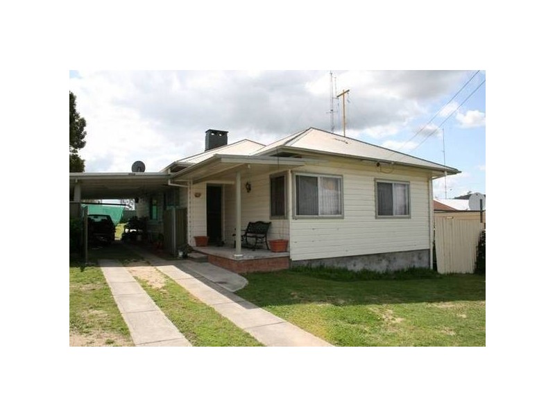 37 Mackay Street, Dungog NSW 2420