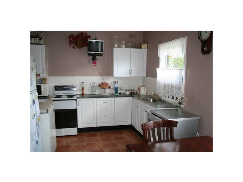 37 Mackay Street, Dungog NSW 2420