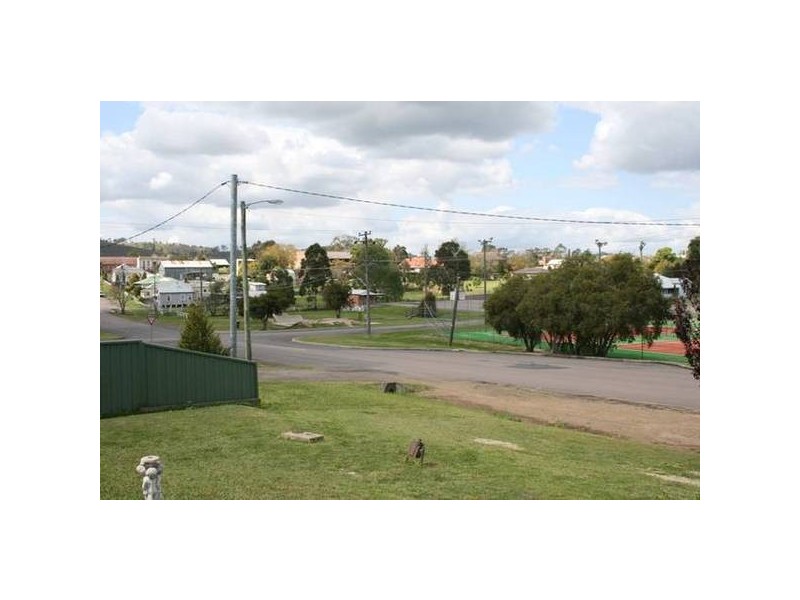 37 Mackay Street, Dungog NSW 2420