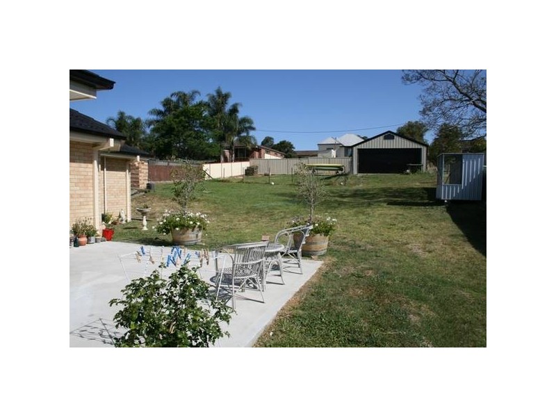 10 Myles Street, Dungog NSW 2420