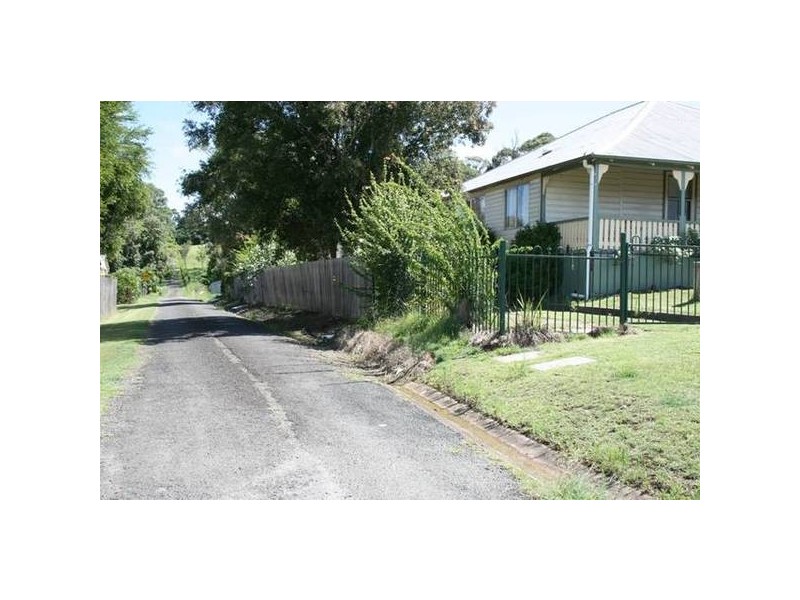 76 Mackay Street, Dungog NSW 2420