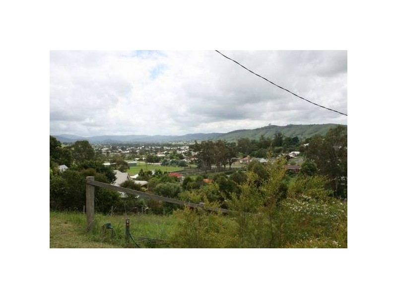 5 Eloiza Street, Dungog NSW 2420