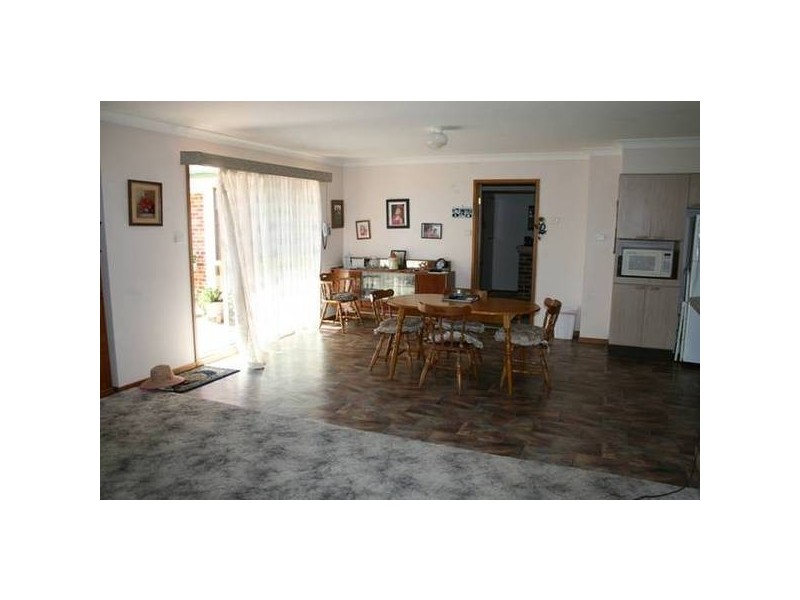 11 Melbee Circuit, Dungog NSW 2420