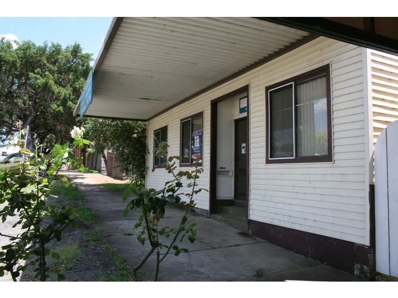 9 Brown Street, Dungog NSW 2420