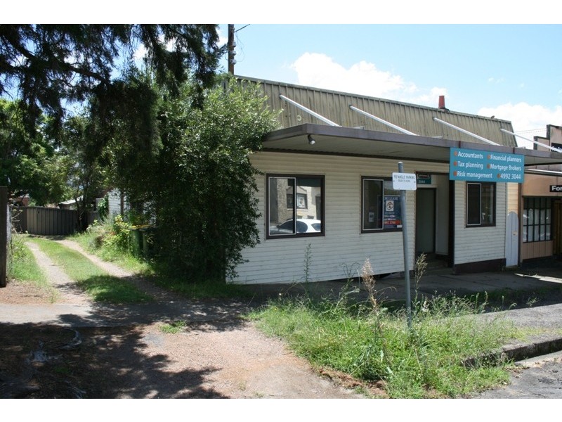 9 Brown Street, Dungog NSW 2420