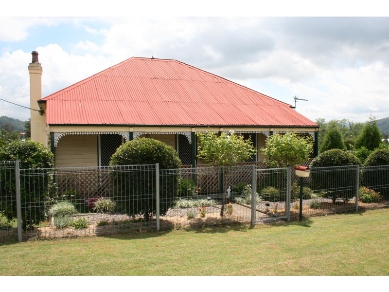 77 Mackay Street, Dungog NSW 2420