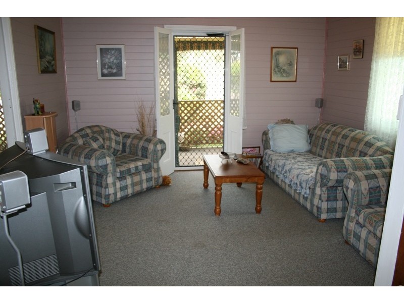 77 Mackay Street, Dungog NSW 2420