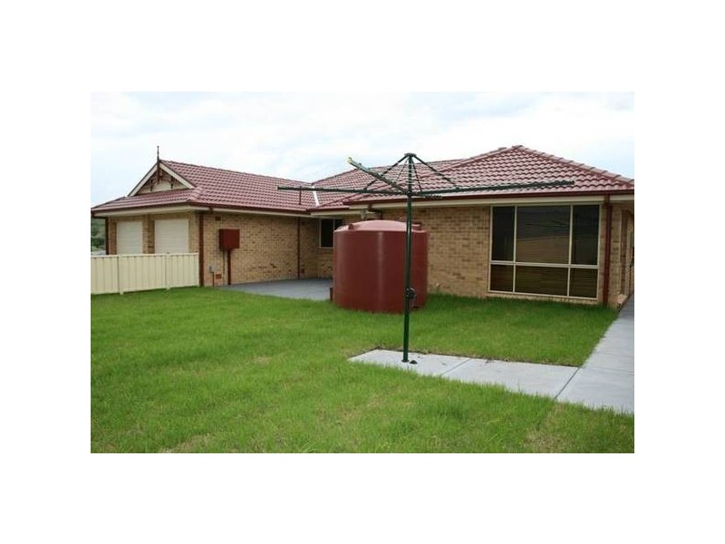 10 Williams Place, Dungog NSW 2420