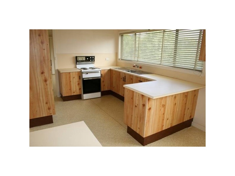 37 Mary Street, Dungog NSW 2420