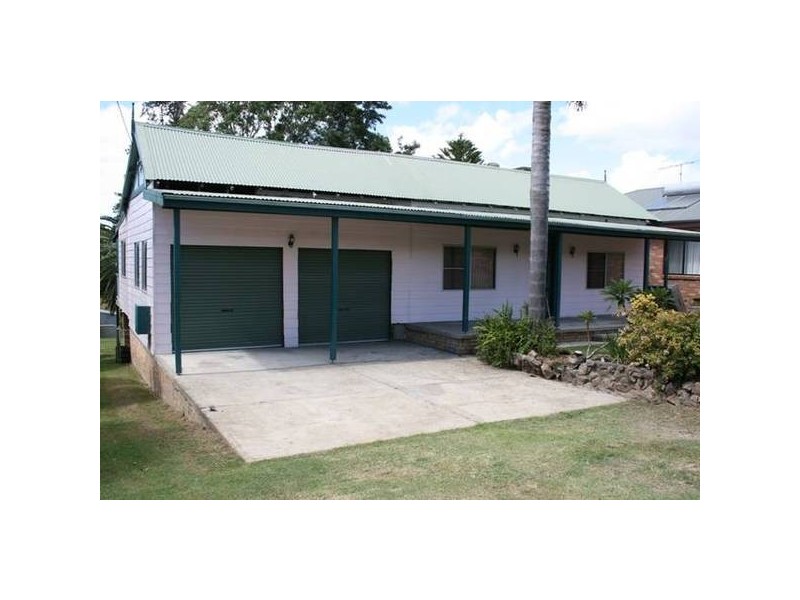 31 Lord Street, Dungog NSW 2420