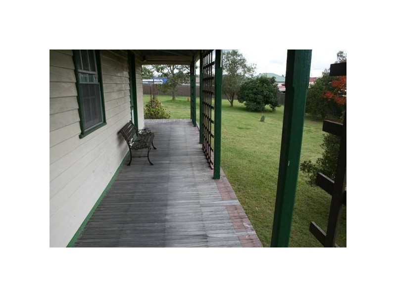 73 Chapman Street, Dungog NSW 2420