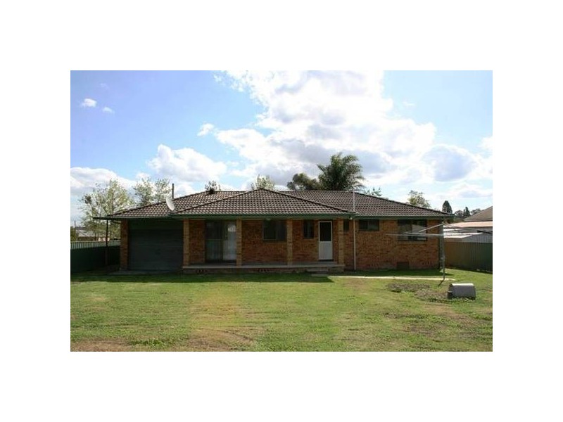 70 Durham Street, Clarence Town NSW 2321