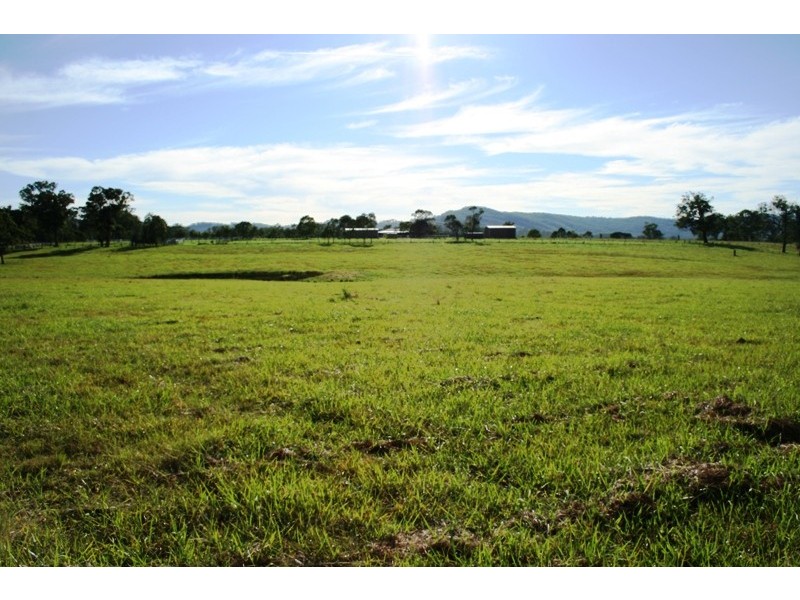 68 Dungog Road, Paterson NSW 2421