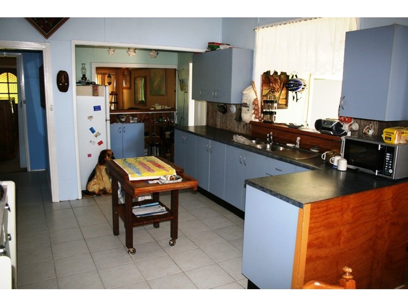 9 Moore Street, Dungog NSW 2420