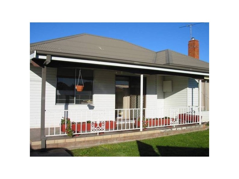 215 Lawrence Street, Wodonga VIC 3690