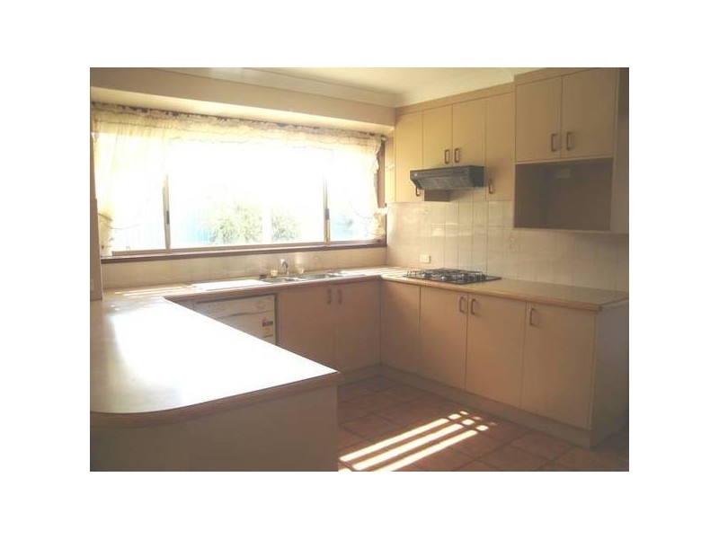 McCulloch Crescent, Wodonga VIC 3690