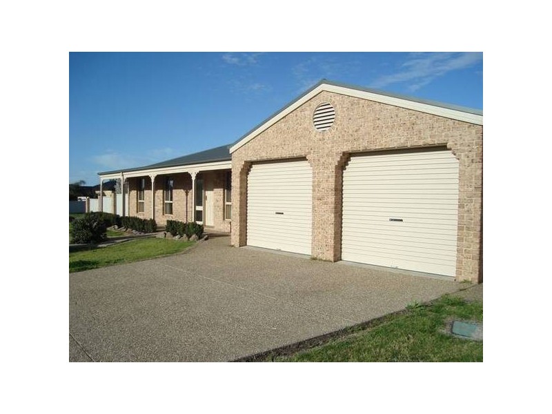 13 Dalton Avenue, Wodonga VIC 3690