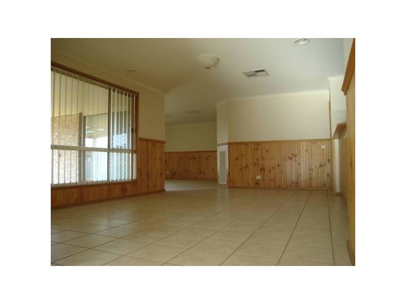 13 Dalton Avenue, Wodonga VIC 3690