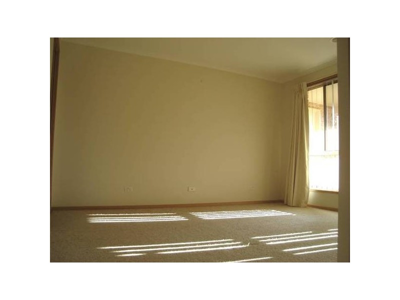 13 Dalton Avenue, Wodonga VIC 3690