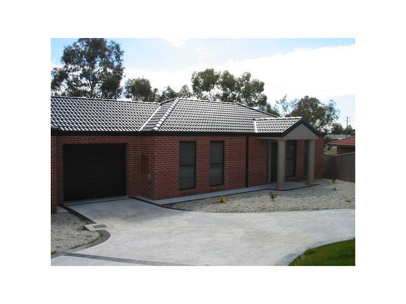 1/5 Horsfall Court, Wodonga VIC 3690