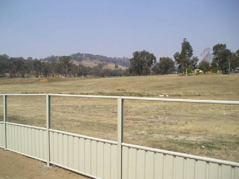 14 Castle Creek Road, Wodonga VIC 3690